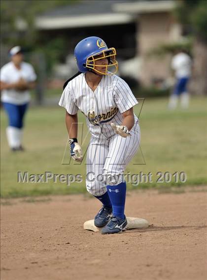 Thumbnail 3 in California @ El Rancho photogallery.