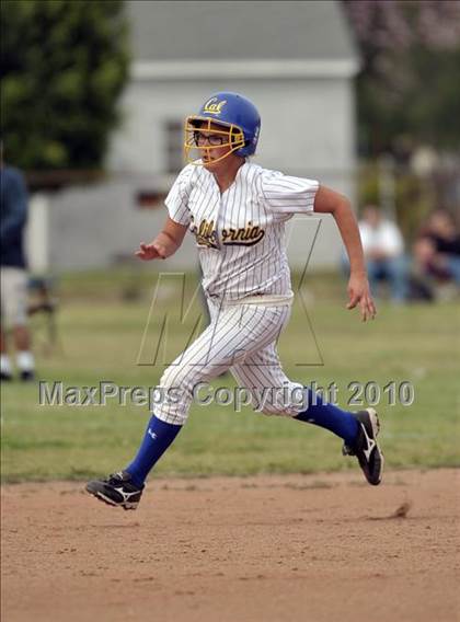 Thumbnail 1 in California @ El Rancho photogallery.