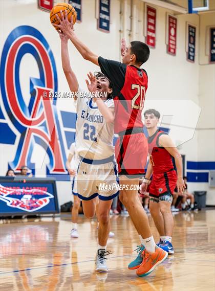 Thumbnail 1 in El Rancho vs. Segerstrom photogallery.