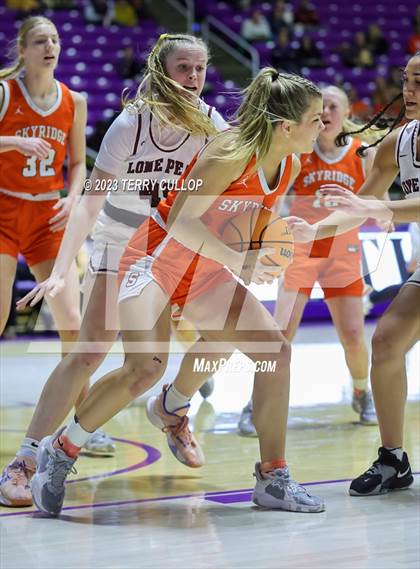 Thumbnail 2 in Lone Peak vs. Skyridge (UHSAA 6A Final) photogallery.