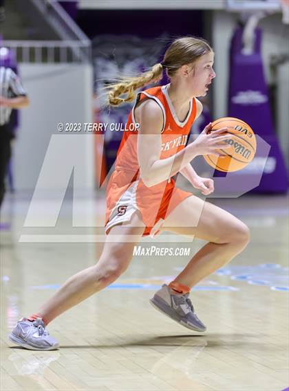 Thumbnail 3 in Lone Peak vs. Skyridge (UHSAA 6A Final) photogallery.