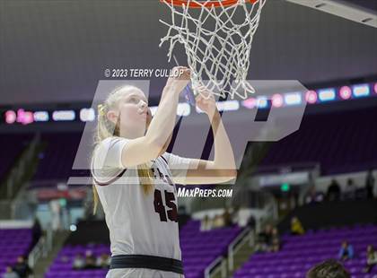 Thumbnail 2 in Lone Peak vs. Skyridge (UHSAA 6A Final) photogallery.