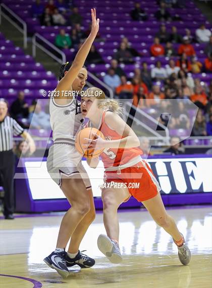 Thumbnail 2 in Lone Peak vs. Skyridge (UHSAA 6A Final) photogallery.