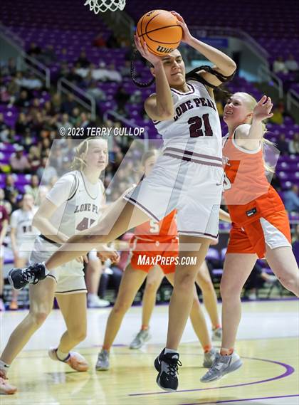 Thumbnail 2 in Lone Peak vs. Skyridge (UHSAA 6A Final) photogallery.