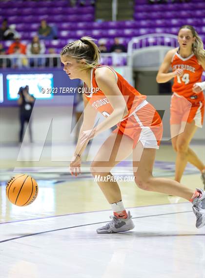 Thumbnail 2 in Lone Peak vs. Skyridge (UHSAA 6A Final) photogallery.