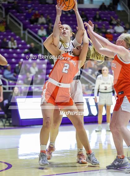 Thumbnail 2 in Lone Peak vs. Skyridge (UHSAA 6A Final) photogallery.