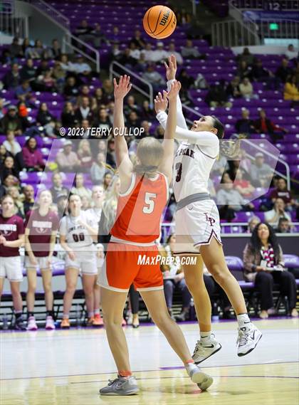 Thumbnail 2 in Lone Peak vs. Skyridge (UHSAA 6A Final) photogallery.