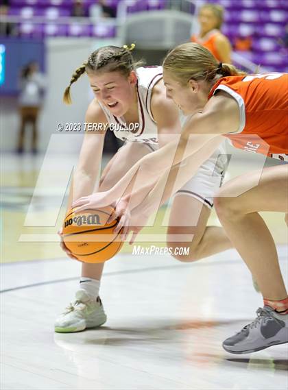 Thumbnail 3 in Lone Peak vs. Skyridge (UHSAA 6A Final) photogallery.