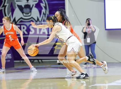Thumbnail 1 in Lone Peak vs. Skyridge (UHSAA 6A Final) photogallery.