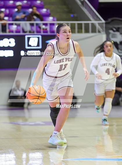 Thumbnail 3 in Lone Peak vs. Skyridge (UHSAA 6A Final) photogallery.