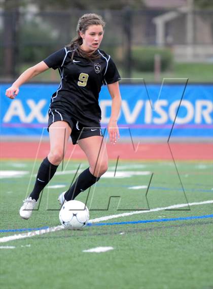Thumbnail 2 in Rock Canyon vs. Legacy (CHSAA 5A Semifinal Playofl) photogallery.