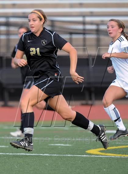 Thumbnail 3 in Rock Canyon vs. Legacy (CHSAA 5A Semifinal Playofl) photogallery.