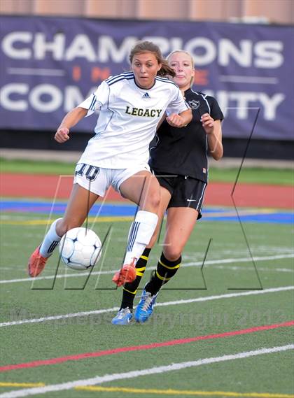 Thumbnail 2 in Rock Canyon vs. Legacy (CHSAA 5A Semifinal Playofl) photogallery.