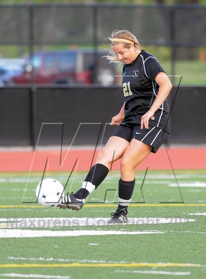 Thumbnail 1 in Rock Canyon vs. Legacy (CHSAA 5A Semifinal Playofl) photogallery.