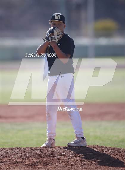 Thumbnail 3 in ThunderRidge vs Rio Rico (Chris Moon Memorial) photogallery.