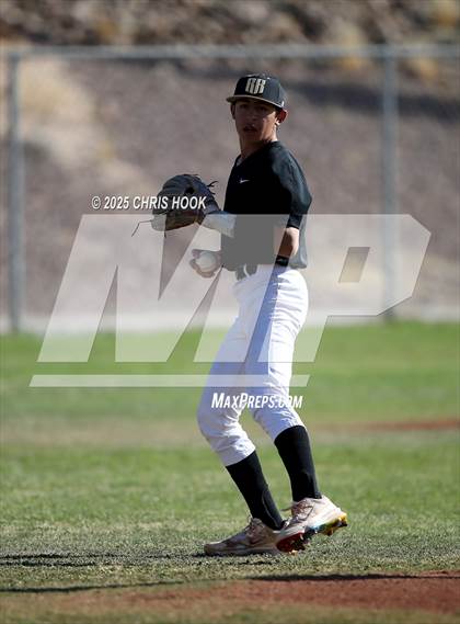 Thumbnail 2 in ThunderRidge vs Rio Rico (Chris Moon Memorial) photogallery.