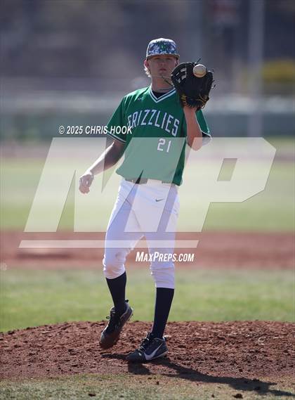 Thumbnail 3 in ThunderRidge vs Rio Rico (Chris Moon Memorial) photogallery.