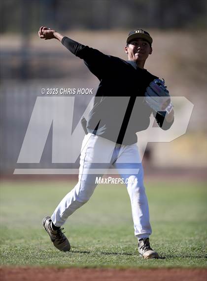 Thumbnail 2 in ThunderRidge vs Rio Rico (Chris Moon Memorial) photogallery.