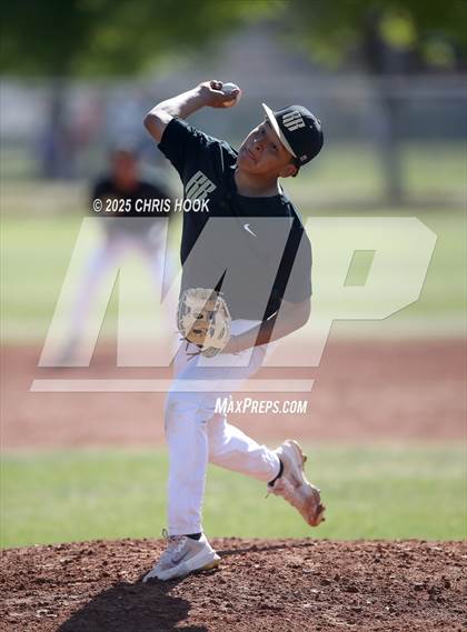 Thumbnail 3 in ThunderRidge vs Rio Rico (Chris Moon Memorial) photogallery.