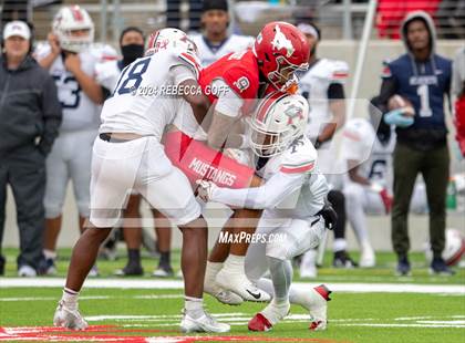 Thumbnail 1 in North Shore vs. Atascocita (UIL 6A-D1 Football Quarterfinals) photogallery.