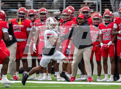 Thumbnail 1 in North Shore vs. Atascocita (UIL 6A-D1 Football Quarterfinals) photogallery.
