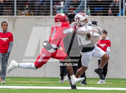 Thumbnail 2 in North Shore vs. Atascocita (UIL 6A-D1 Football Quarterfinals) photogallery.