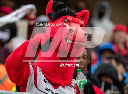 Thumbnail 2 in North Shore vs. Atascocita (UIL 6A-D1 Football Quarterfinals) photogallery.