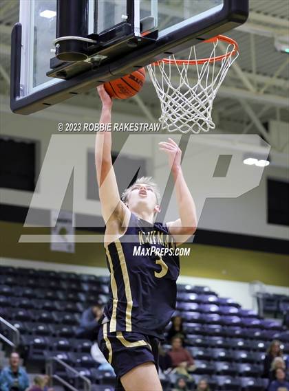Thumbnail 3 in Kemp vs. Kaufman (Kaufman Holiday Tournament) photogallery.