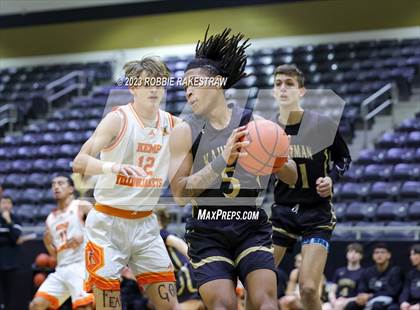 Thumbnail 3 in Kemp vs. Kaufman (Kaufman Holiday Tournament) photogallery.