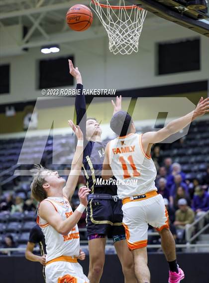 Thumbnail 1 in Kemp vs. Kaufman (Kaufman Holiday Tournament) photogallery.