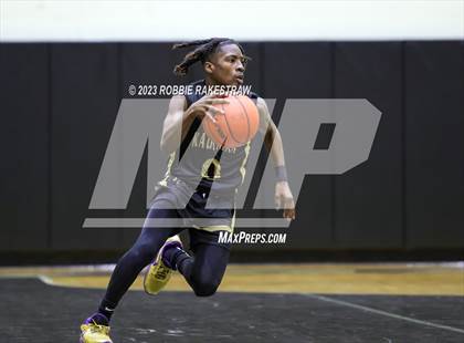 Thumbnail 2 in Kemp vs. Kaufman (Kaufman Holiday Tournament) photogallery.