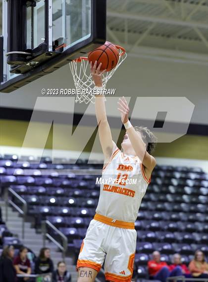 Thumbnail 3 in Kemp vs. Kaufman (Kaufman Holiday Tournament) photogallery.
