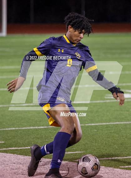 Thumbnail 3 in Guyer @ McKinney photogallery.