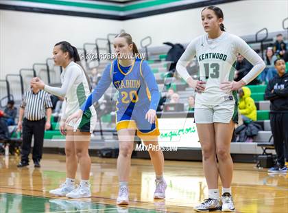 Thumbnail 2 in Stadium @ Kentwood photogallery.