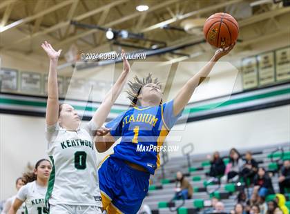 Thumbnail 3 in Stadium @ Kentwood photogallery.