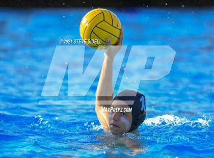 Thumbnail 2 in Grossmont @ La Jolla photogallery.