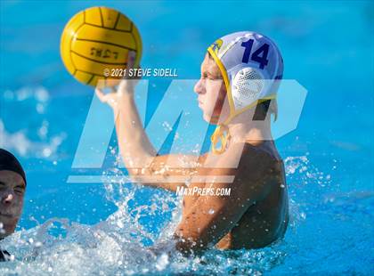 Thumbnail 2 in Grossmont @ La Jolla photogallery.
