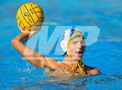Thumbnail 1 in Grossmont @ La Jolla photogallery.