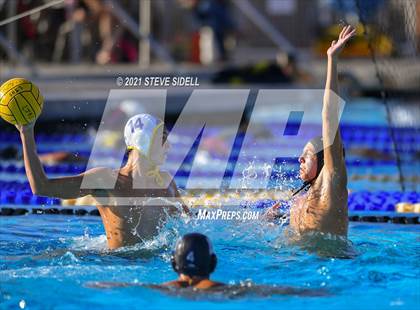 Thumbnail 2 in Grossmont @ La Jolla photogallery.