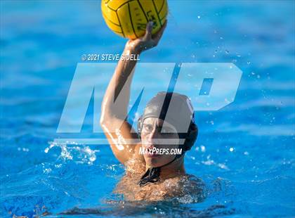 Thumbnail 2 in Grossmont @ La Jolla photogallery.
