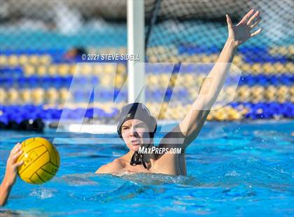 Thumbnail 2 in Grossmont @ La Jolla photogallery.