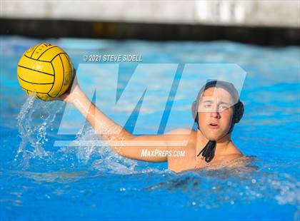 Thumbnail 2 in Grossmont @ La Jolla photogallery.
