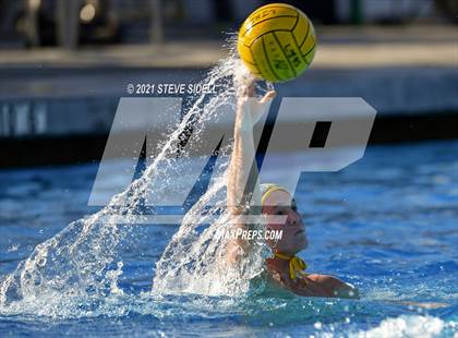Thumbnail 1 in Grossmont @ La Jolla photogallery.