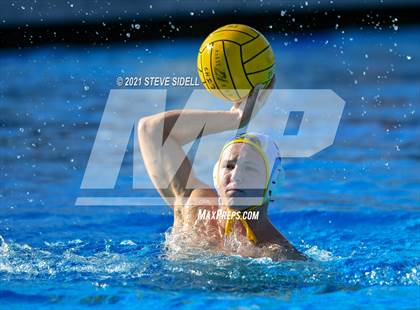 Thumbnail 1 in Grossmont @ La Jolla photogallery.