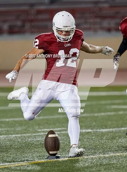 Thumbnail 1 in McClatchy vs. Rio Americano photogallery.