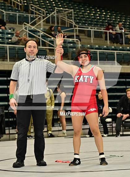Thumbnail 3 in UIL District 9-6A Championships photogallery.