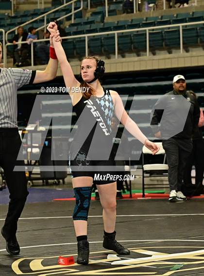Thumbnail 2 in UIL District 9-6A Championships photogallery.