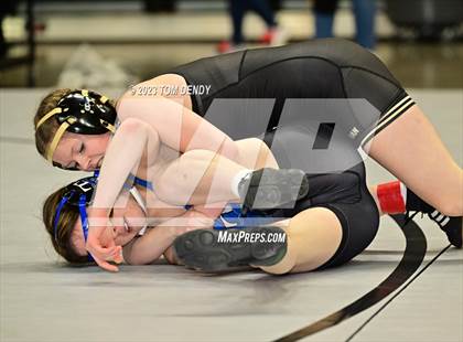Thumbnail 2 in UIL District 9-6A Championships photogallery.