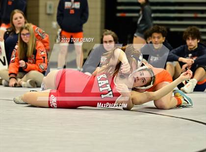 Thumbnail 2 in UIL District 9-6A Championships photogallery.