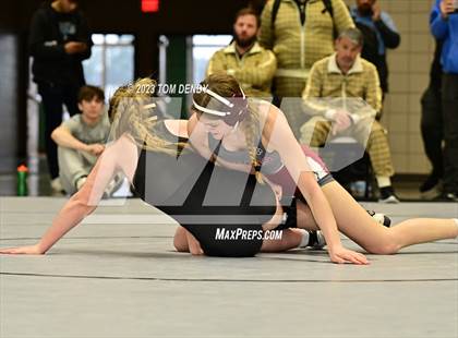 Thumbnail 3 in UIL District 9-6A Championships photogallery.